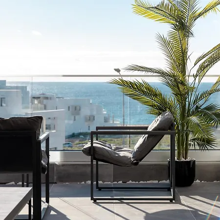 Hiddengems Residences 202 - The Lxr Penthouse - Pool & Steps To Apartament Pafos